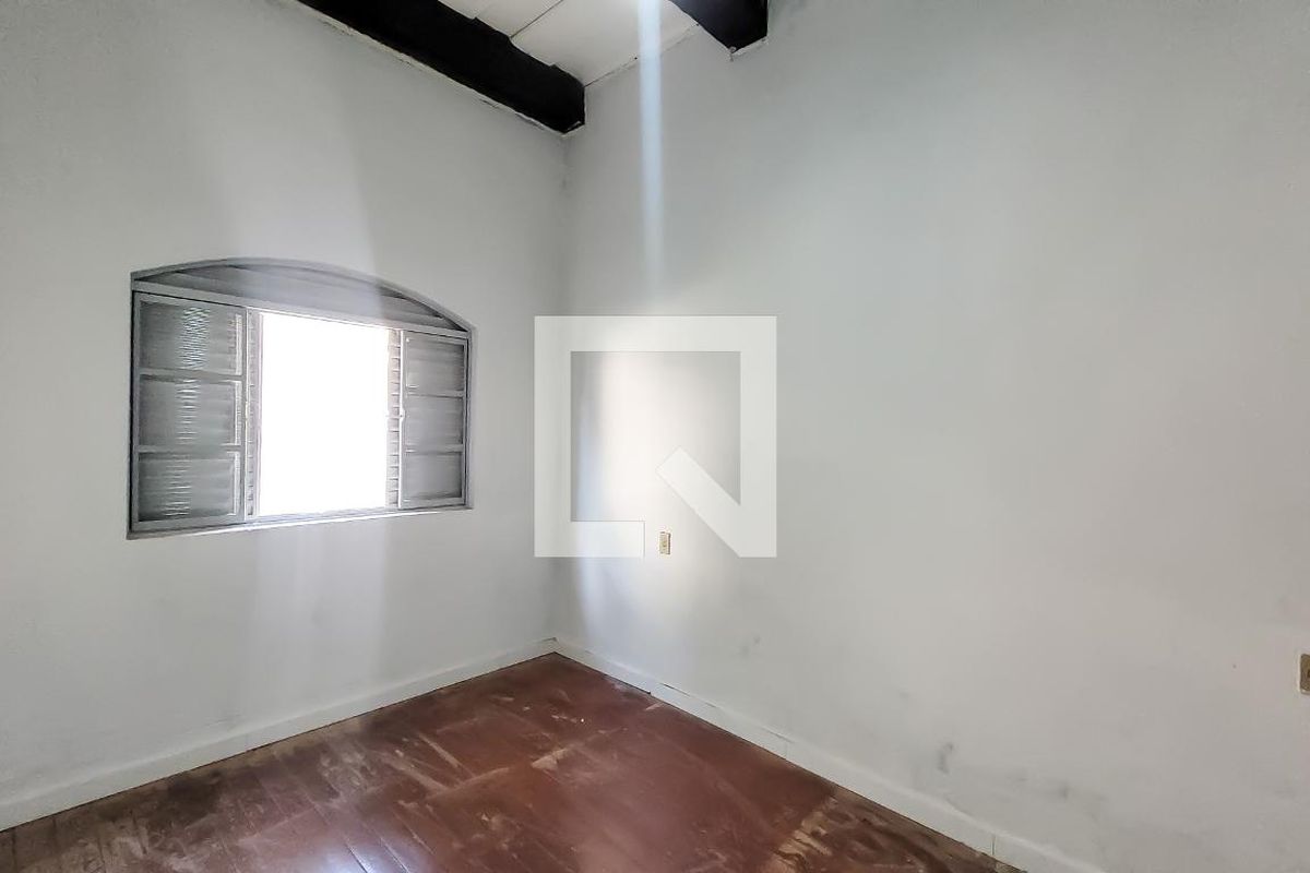 Casa à Venda - Bosque, 3 Quartos,  160 m2 em , Campinas - sp | SoloBR