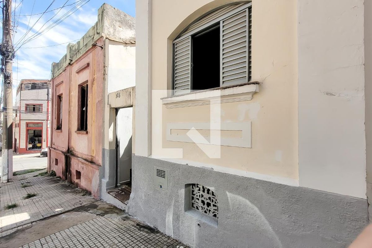 Casa à Venda - Bosque, 3 Quartos,  160 m2 em , Campinas - sp | SoloBR