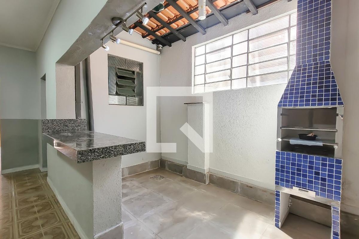 Casa à Venda - Bosque, 3 Quartos,  160 m2 em , Campinas - sp | SoloBR