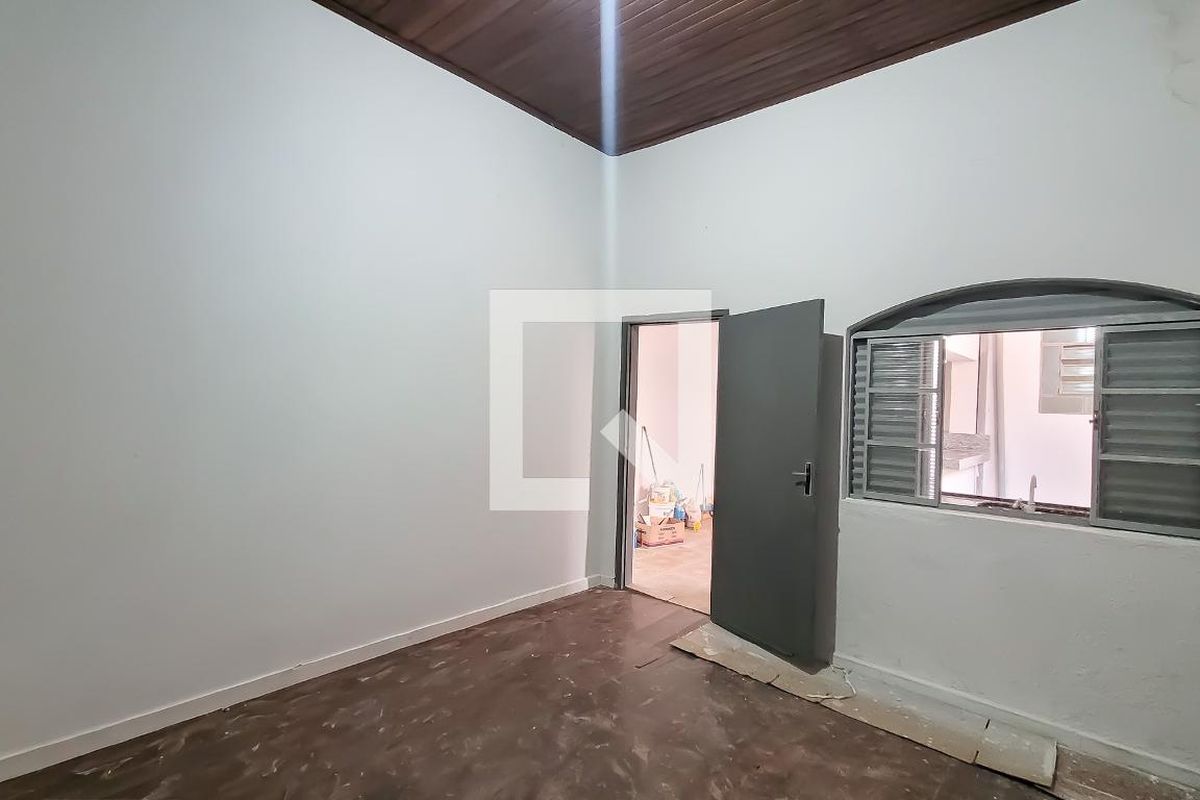 Casa à Venda - Bosque, 3 Quartos,  160 m2 em , Campinas - sp | SoloBR