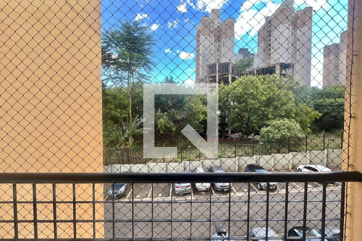 Apartamento à Venda - Mansões Santo Antônio, 2 Quartos,  70 m2 em , Campinas - sp | SoloBR