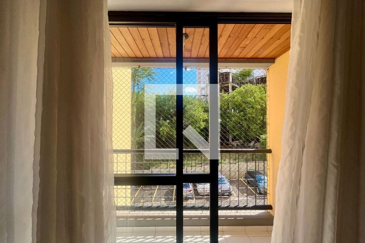 Apartamento à Venda - Mansões Santo Antônio, 2 Quartos,  70 m2 em , Campinas - sp | SoloBR