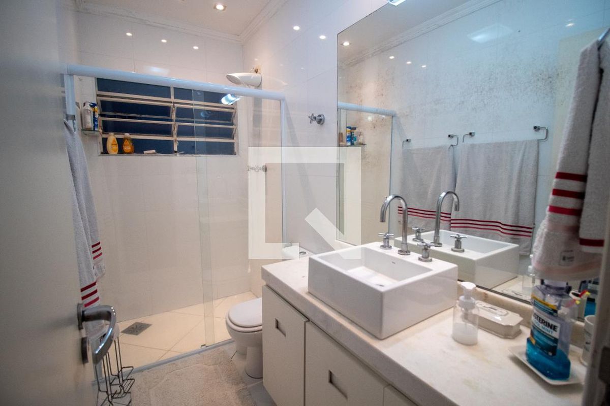 Casa, 4 quartos, 225 m² - Foto 45