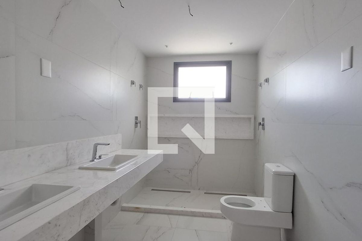 Apartamento à Venda - Cambuí, 3 Quartos,  190 m2 em , Campinas - sp | SoloBR