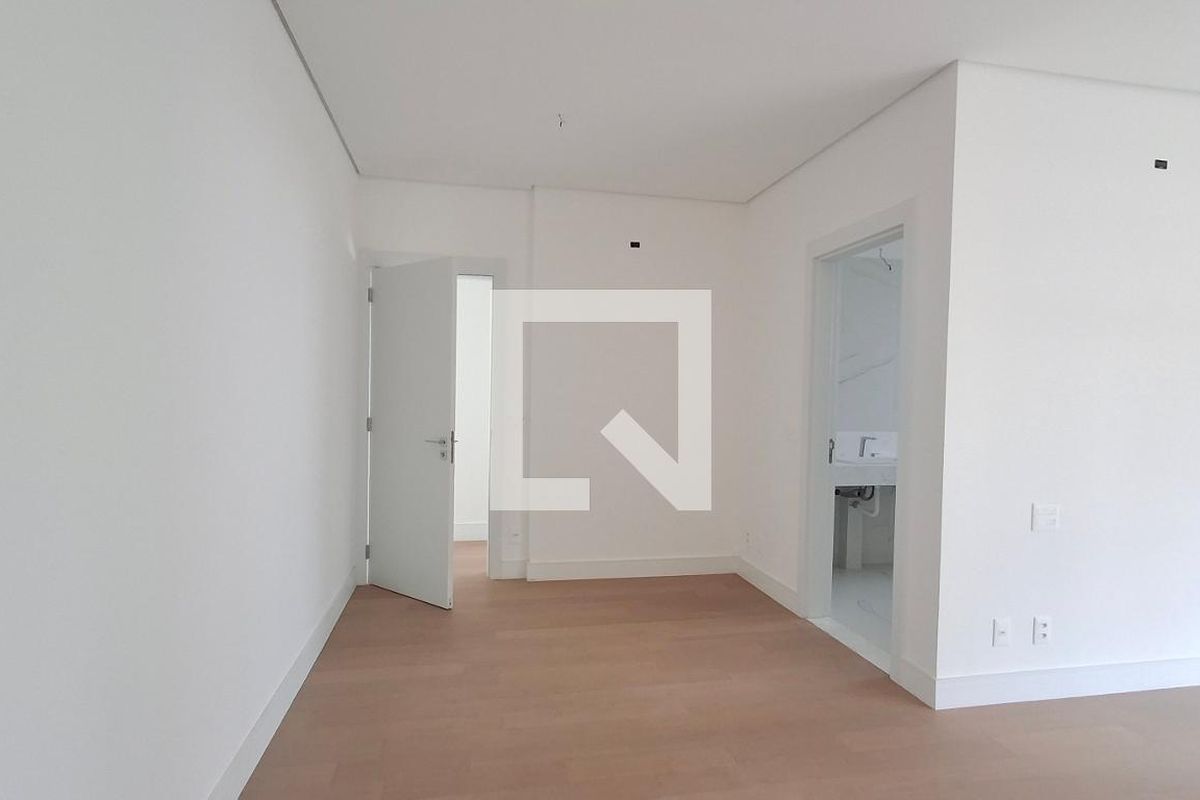 Apartamento à Venda - Cambuí, 3 Quartos,  190 m2 em , Campinas - sp | SoloBR