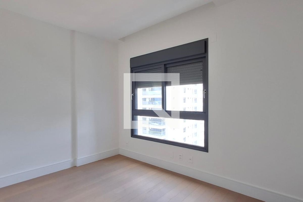 Apartamento à Venda - Cambuí, 3 Quartos,  190 m2 em , Campinas - sp | SoloBR