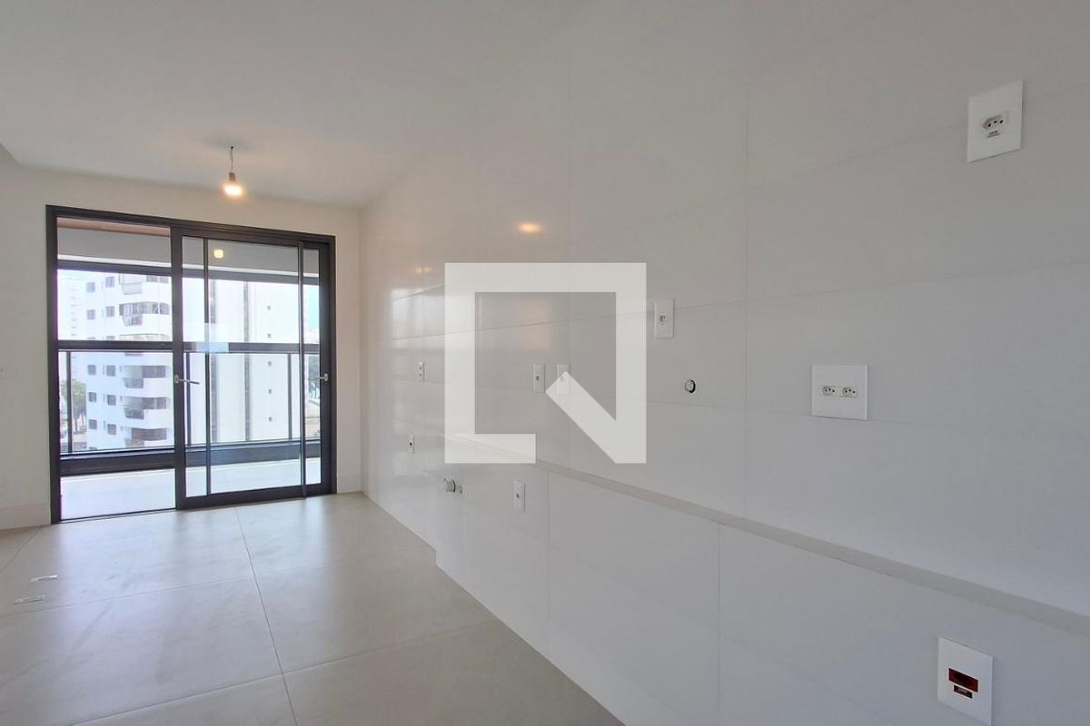 Apartamento à Venda - Cambuí, 3 Quartos,  190 m2 em , Campinas - sp | SoloBR