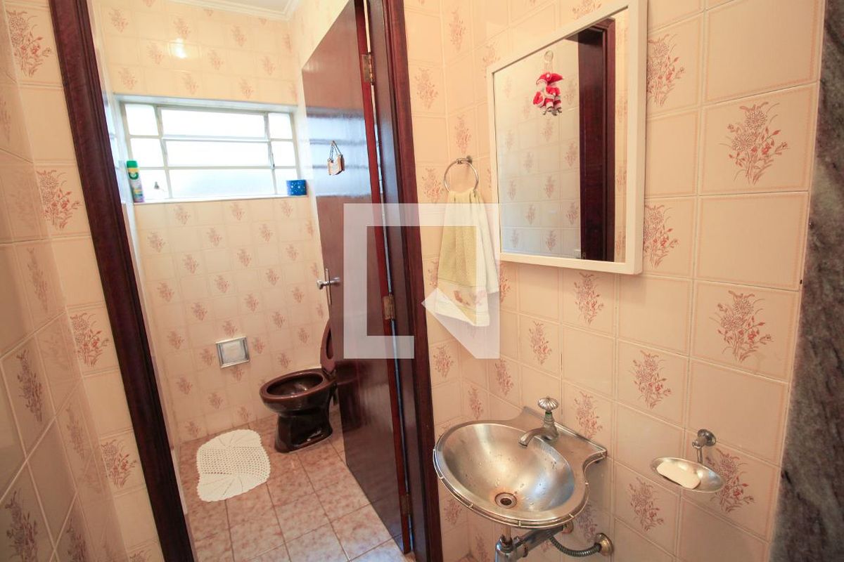 Casa, 3 quartos, 220 m² - Foto 15
