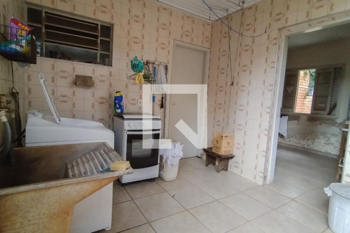 Casa, 3 quartos, 220 m² - Foto 98