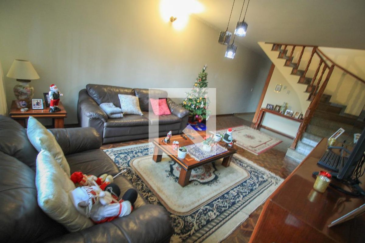 Casa, 3 quartos, 220 m² - Foto 6