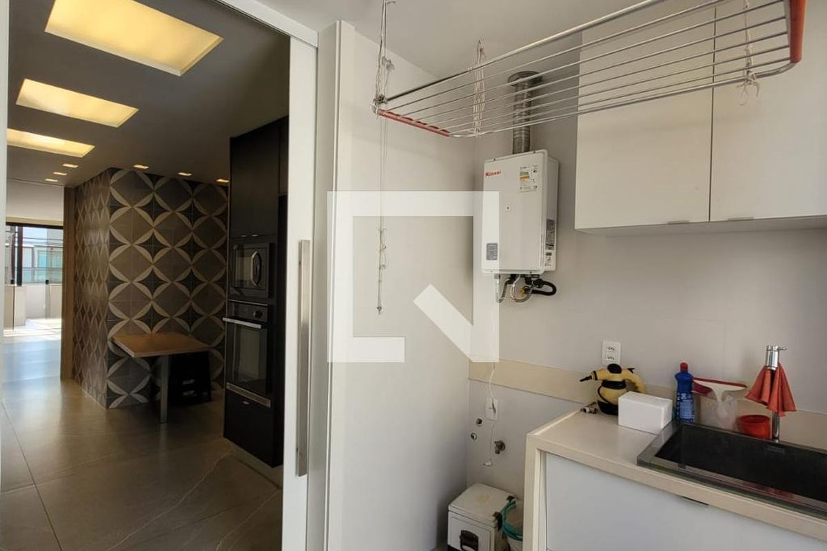 Cobertura, 3 quartos, 220 m² - Foto 72