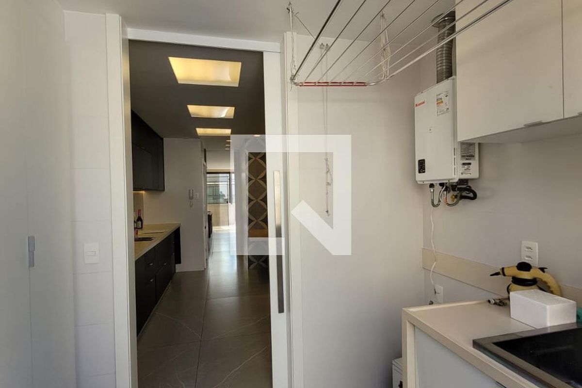 Cobertura, 3 quartos, 220 m² - Foto 10
