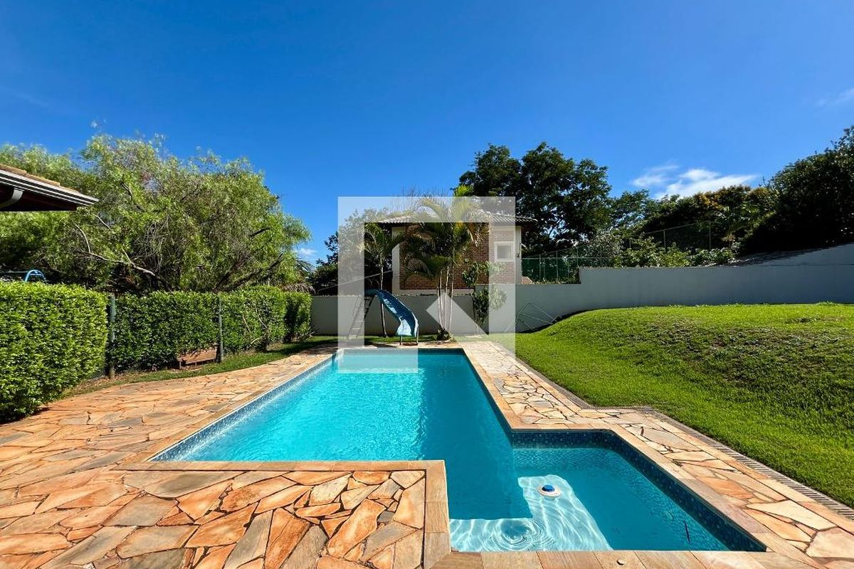 Casa à Venda - Lot. Alphaville Campinas, 4 Quartos,  265 m2 em , Campinas - sp | SoloBR