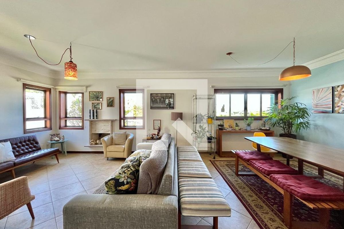 Casa à Venda - Lot. Alphaville Campinas, 4 Quartos,  265 m2 em , Campinas - sp | SoloBR