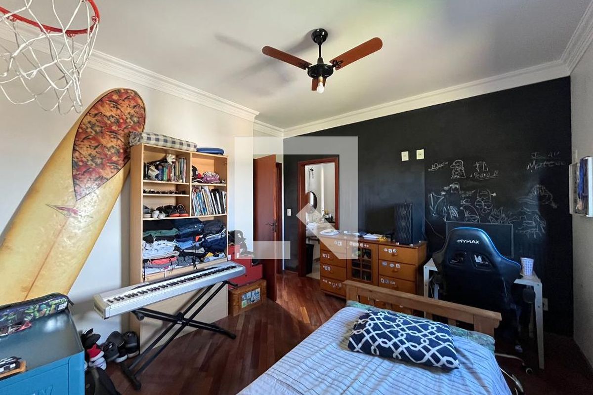 Casa à Venda - Lot. Alphaville Campinas, 4 Quartos,  265 m2 em , Campinas - sp | SoloBR