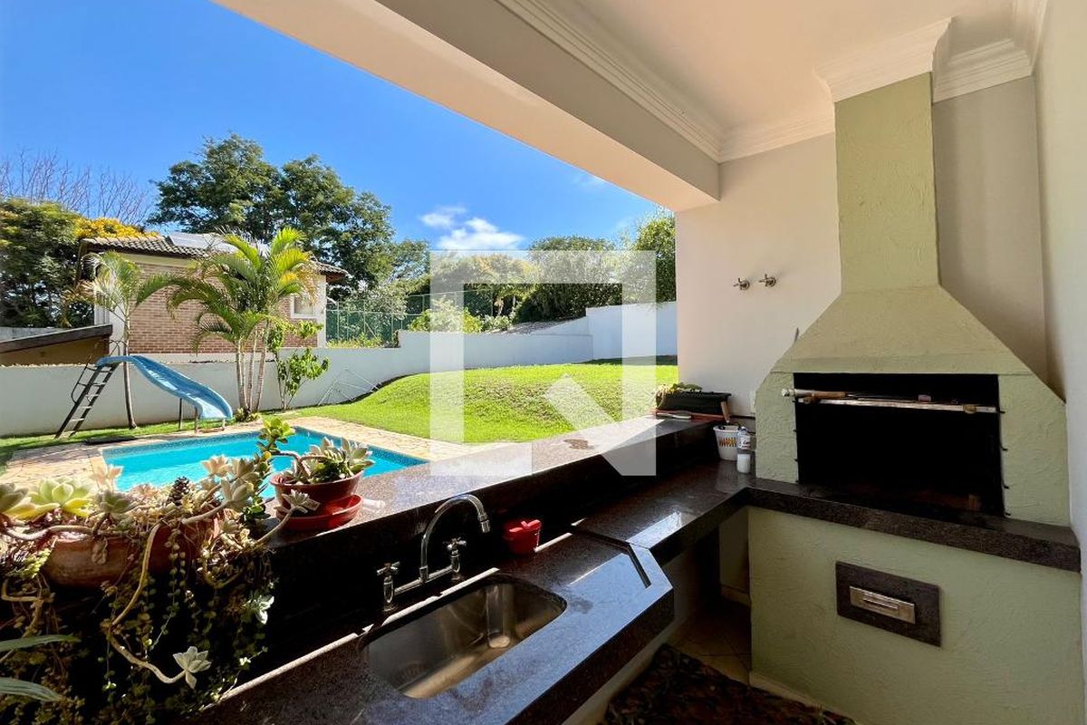 Casa à Venda - Lot. Alphaville Campinas, 4 Quartos,  265 m2 em , Campinas - sp | SoloBR