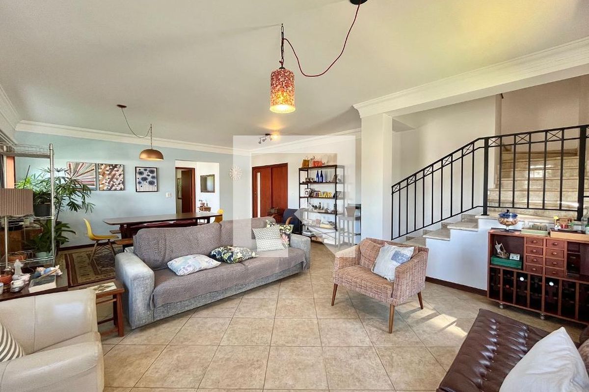 Casa à Venda - Lot. Alphaville Campinas, 4 Quartos,  265 m2 em , Campinas - sp | SoloBR