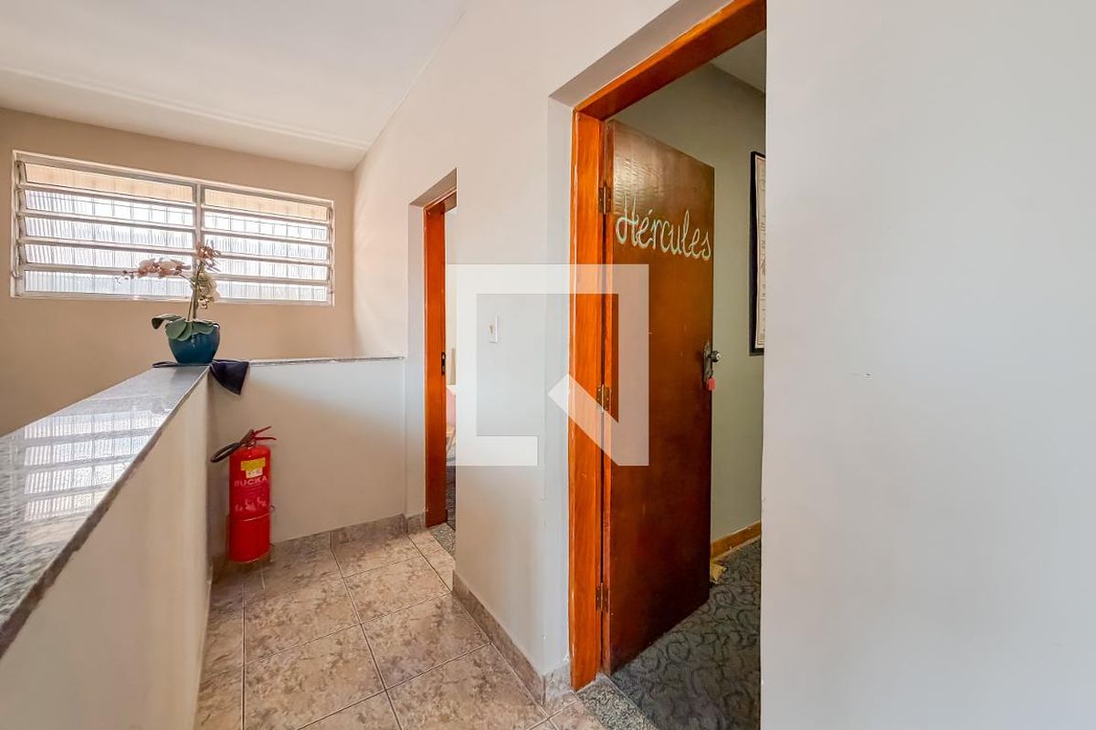 Casa, 6 quartos, 372 m² - Foto 35