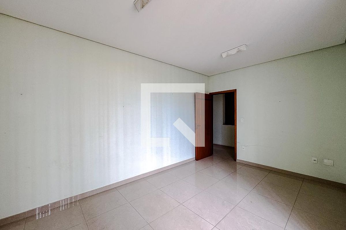 Casa, 5 quartos, 250 m² - Foto 39