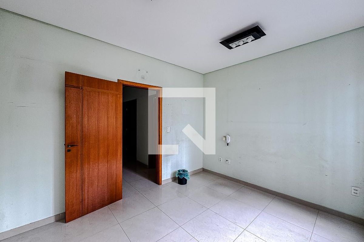 Casa, 5 quartos, 250 m² - Foto 62