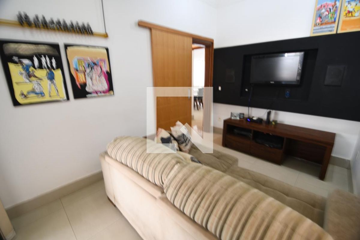 Casa à Venda - Cambuí, 3 Quartos,  190 m2 em , Campinas - sp | SoloBR