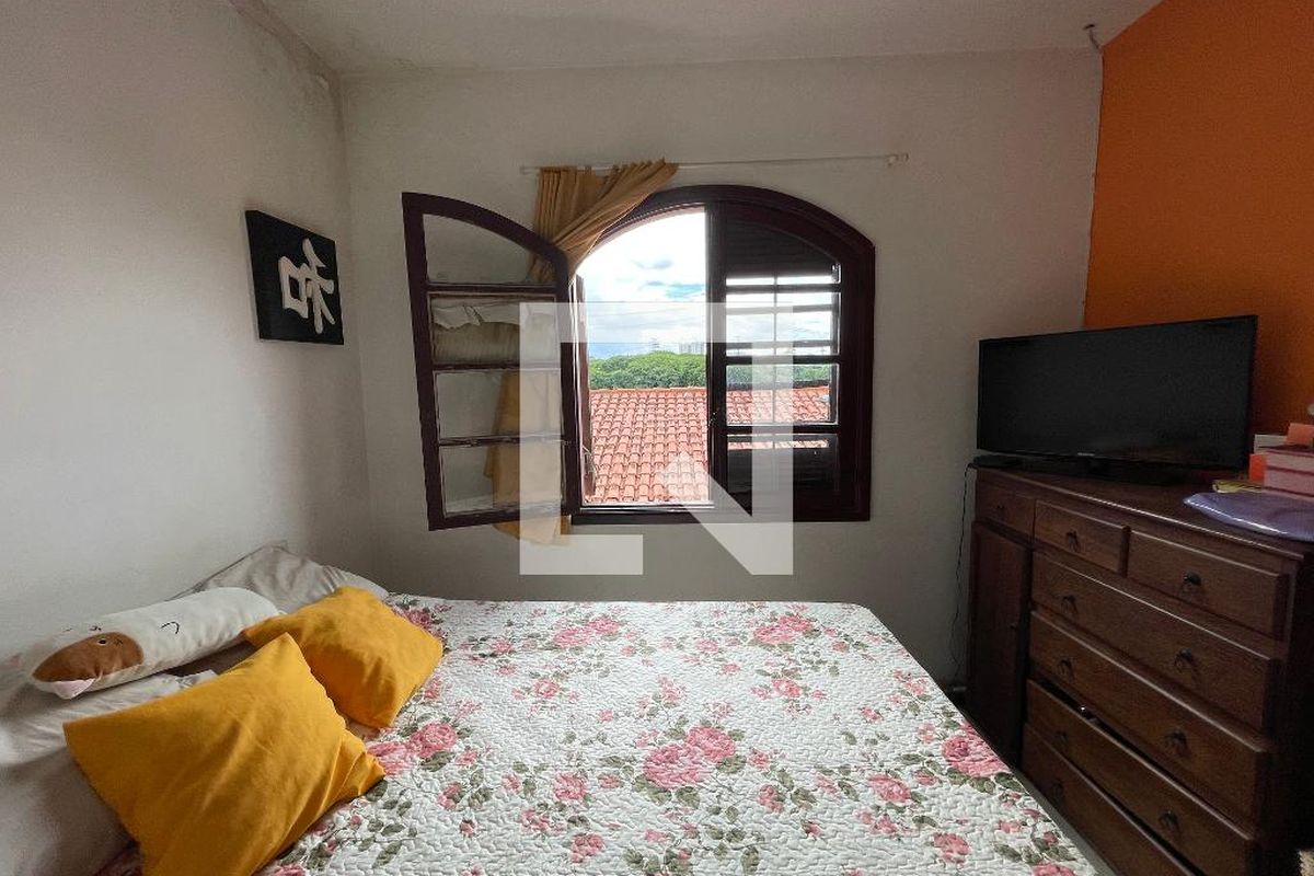 Casa, 4 quartos, 180 m² - Foto 24
