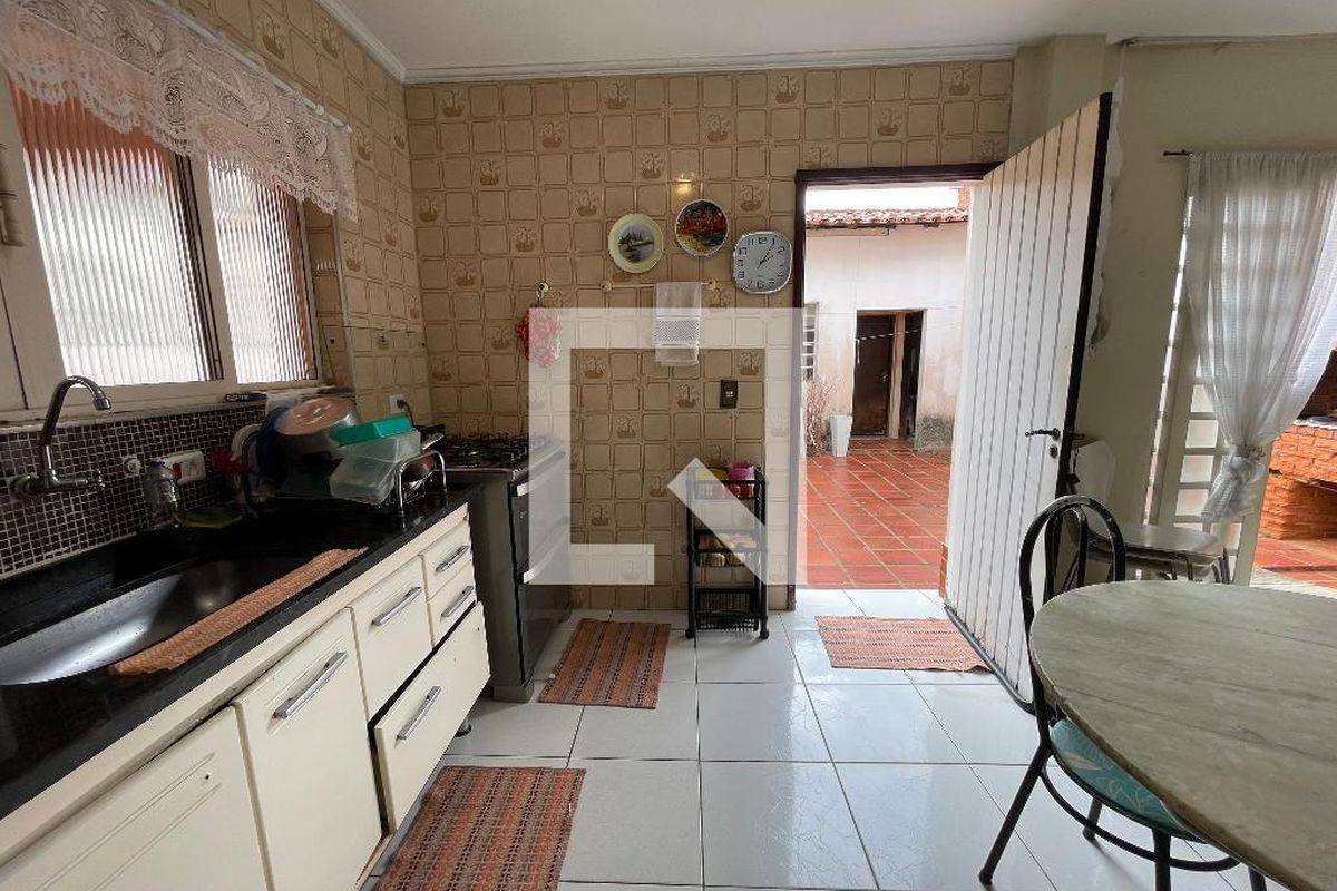 Casa, 4 quartos, 180 m² - Foto 92