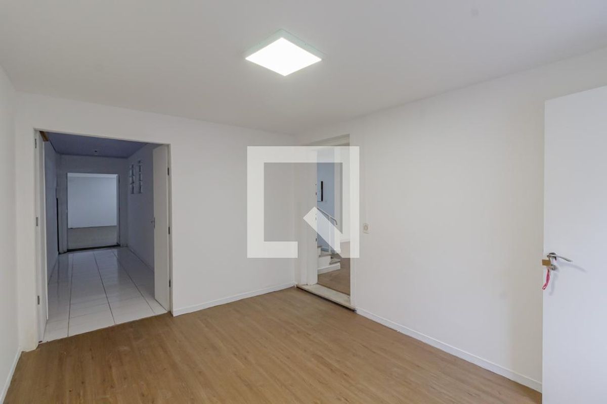 Casa, 7 quartos, 180 m² - Foto 84