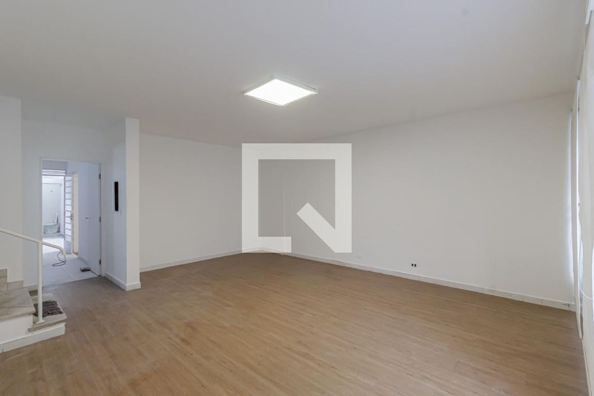 Casa, 7 quartos, 180 m² - Foto 2