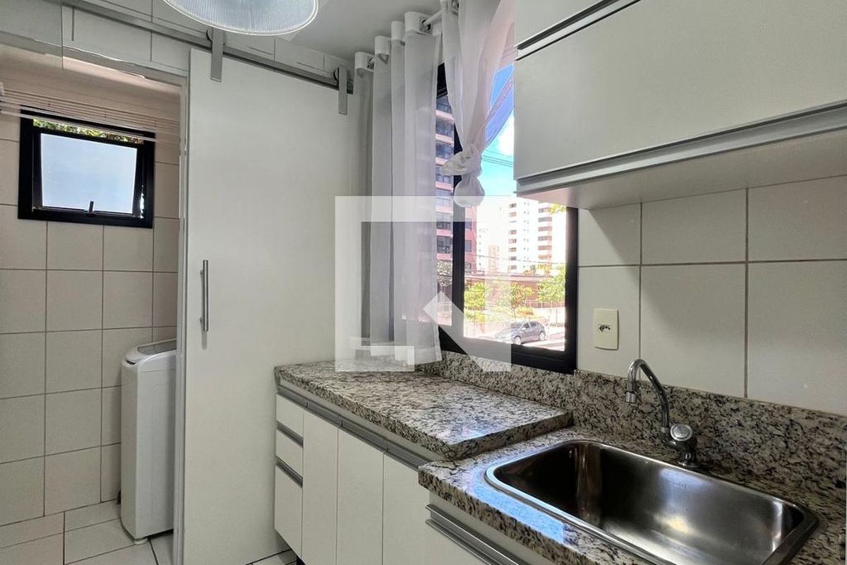 Apartamento à Venda - Cambuí, 2 Quartos,  75 m2 em , Campinas - sp | SoloBR