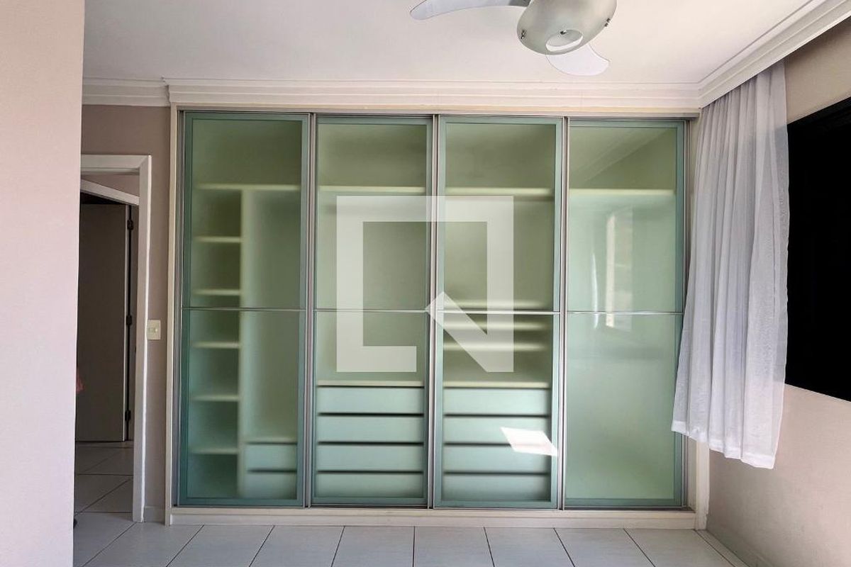 Apartamento à Venda - Cambuí, 2 Quartos,  75 m2 em , Campinas - sp | SoloBR