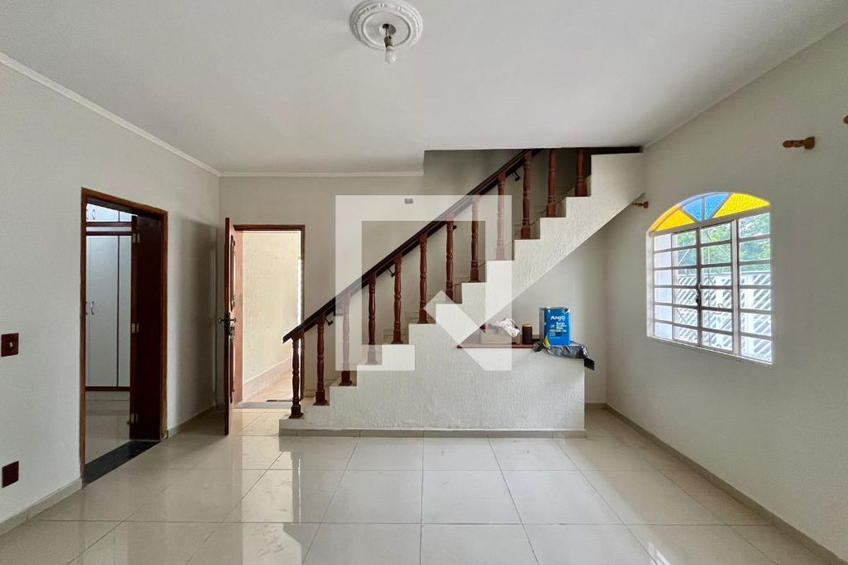Casa à Venda - Barão Geraldo - Centro, 3 Quartos,  180 m2 em , Campinas - sp | SoloBR