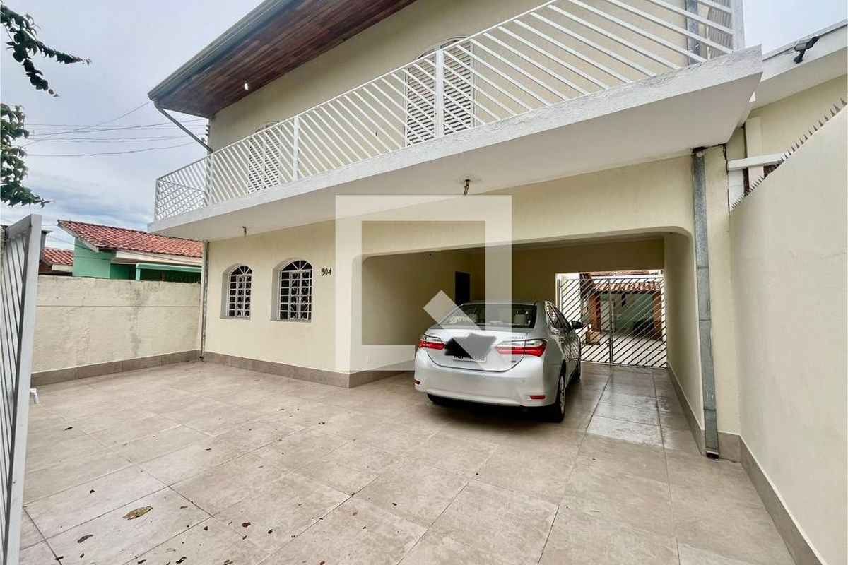 Casa à Venda - Barão Geraldo - Centro, 3 Quartos,  180 m2 em , Campinas - sp | SoloBR