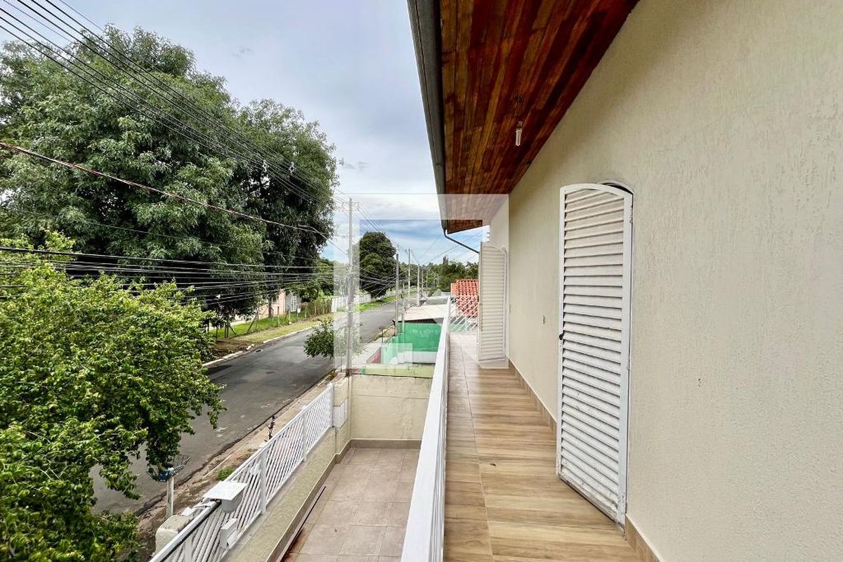 Casa à Venda - Barão Geraldo - Centro, 3 Quartos,  180 m2 em , Campinas - sp | SoloBR