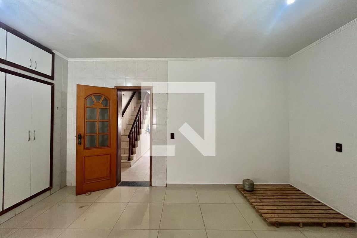 Casa à Venda - Barão Geraldo - Centro, 3 Quartos,  180 m2 em , Campinas - sp | SoloBR