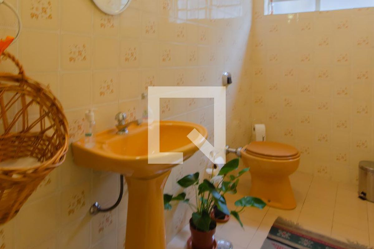 Casa, 3 quartos, 248 m² - Foto 50