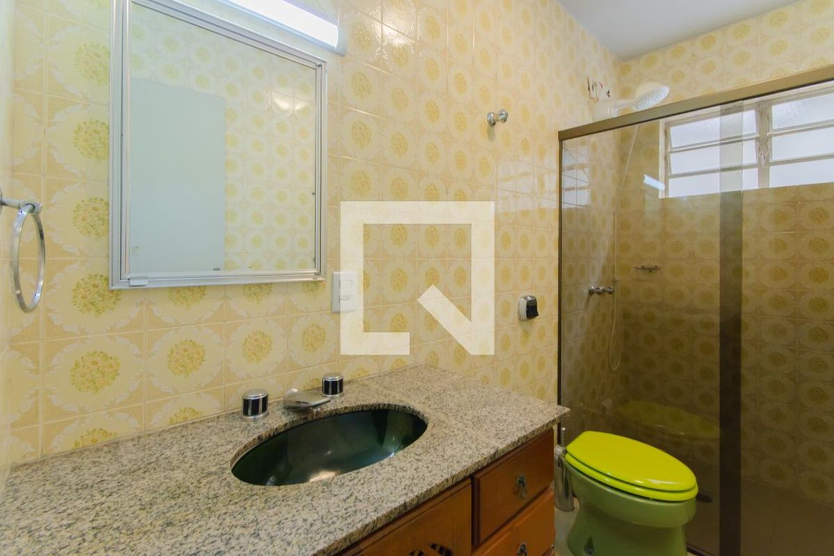 Casa, 3 quartos, 248 m² - Foto 38
