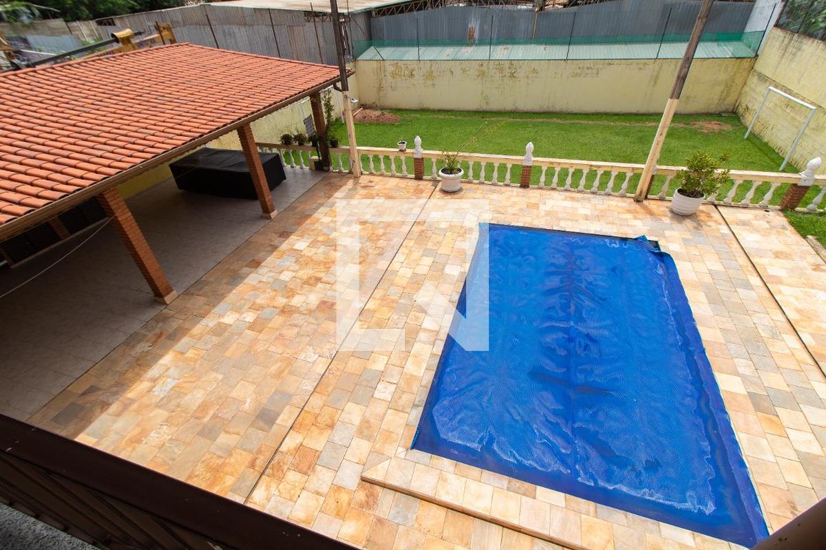 Casa à Venda - Fazenda Santa Cândida, 4 Quartos,  450 m2 em , Campinas - sp | SoloBR