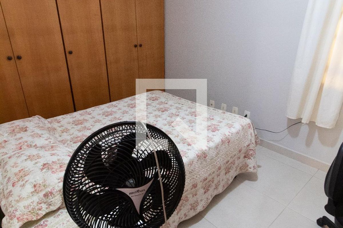 Casa à Venda - Fazenda Santa Cândida, 4 Quartos,  450 m2 em , Campinas - sp | SoloBR