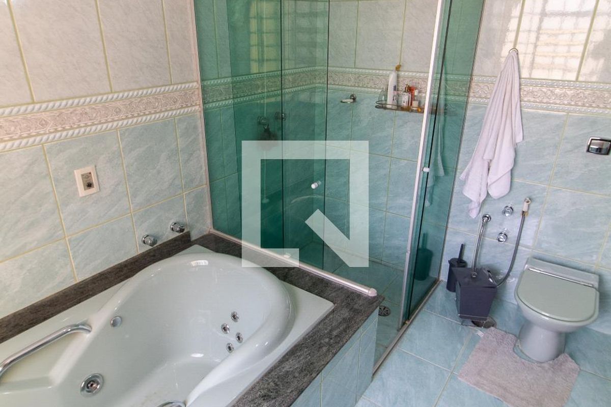 Casa à Venda - Fazenda Santa Cândida, 4 Quartos,  450 m2 em , Campinas - sp | SoloBR