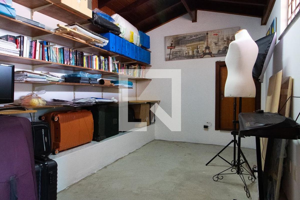 Casa à Venda - Fazenda Santa Cândida, 4 Quartos,  450 m2 em , Campinas - sp | SoloBR
