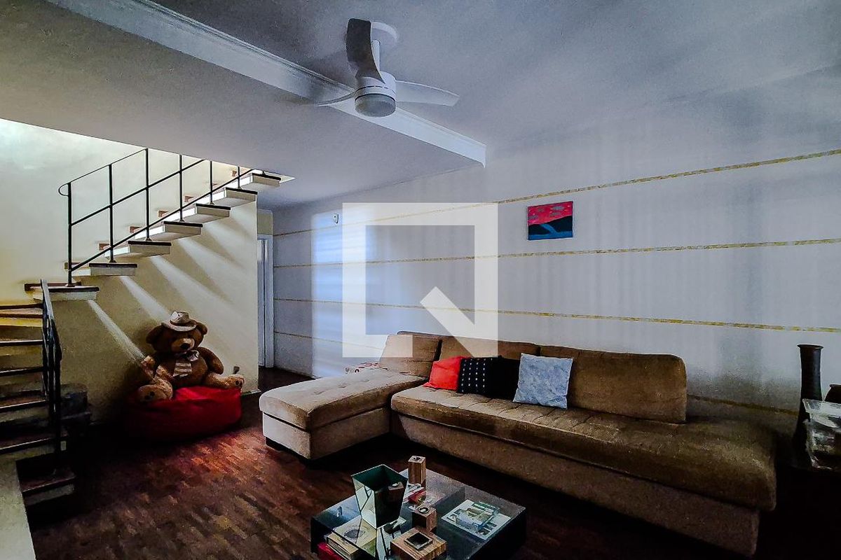 Casa, 3 quartos, 162 m² - Foto 2