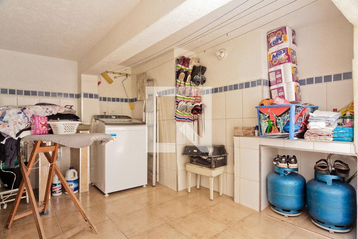 Casa, 3 quartos, 247 m² - Foto 44