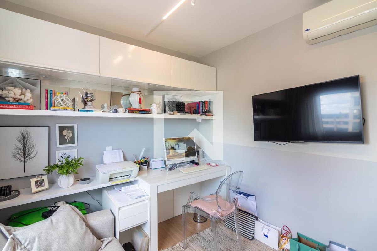 Apartamento, 3 quartos, 170 m² - Foto 32