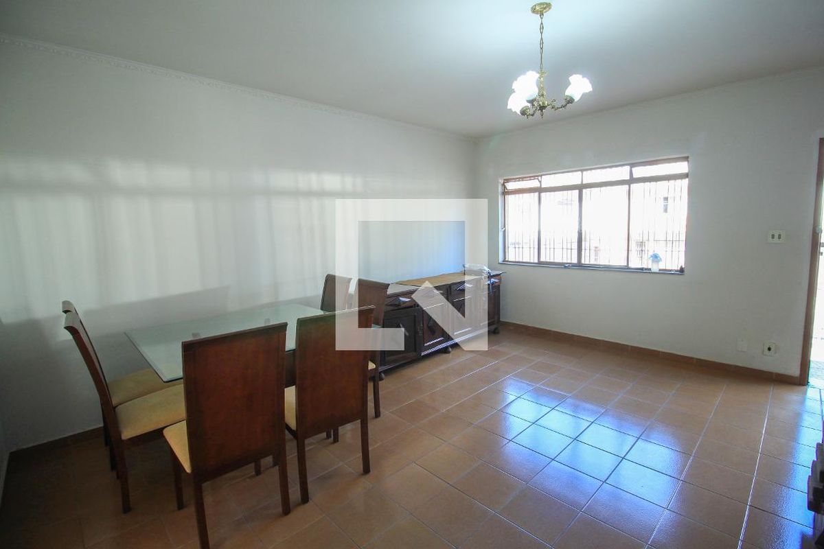 Casa, 3 quartos, 300 m² - Foto 4