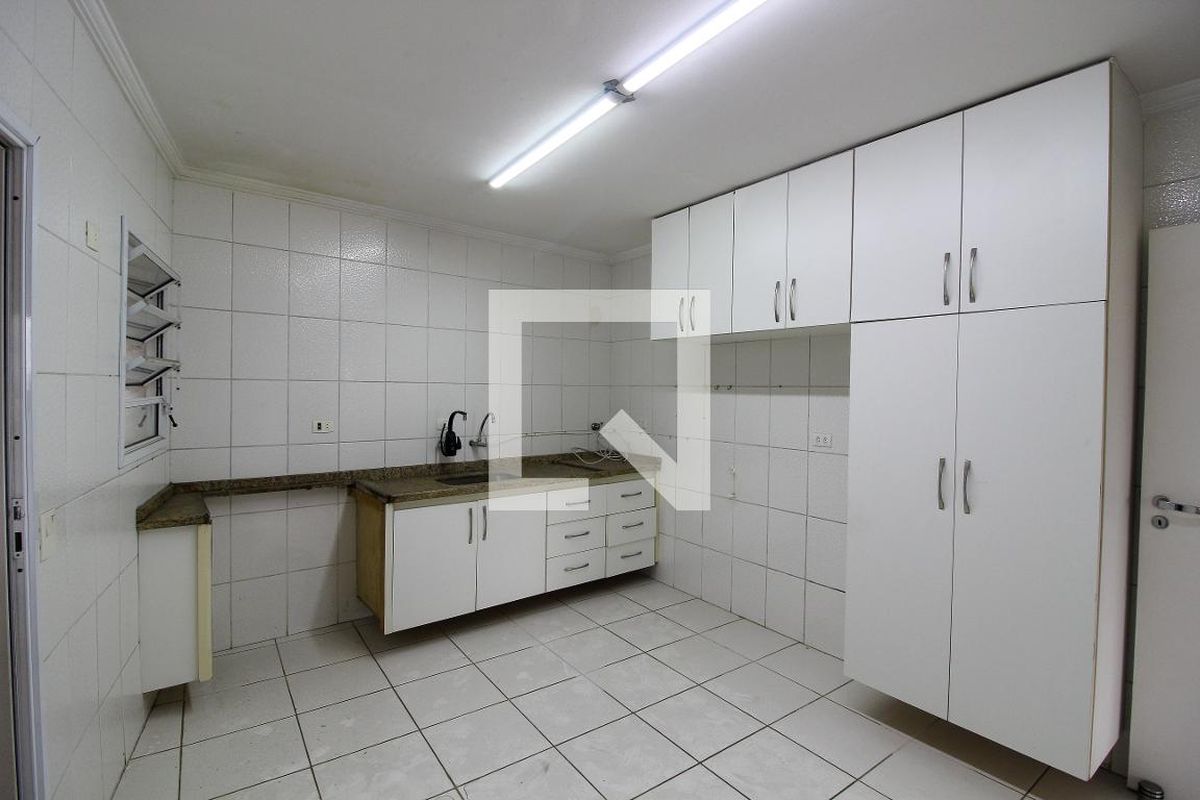 Casa, 3 quartos, 226 m² - Foto 58