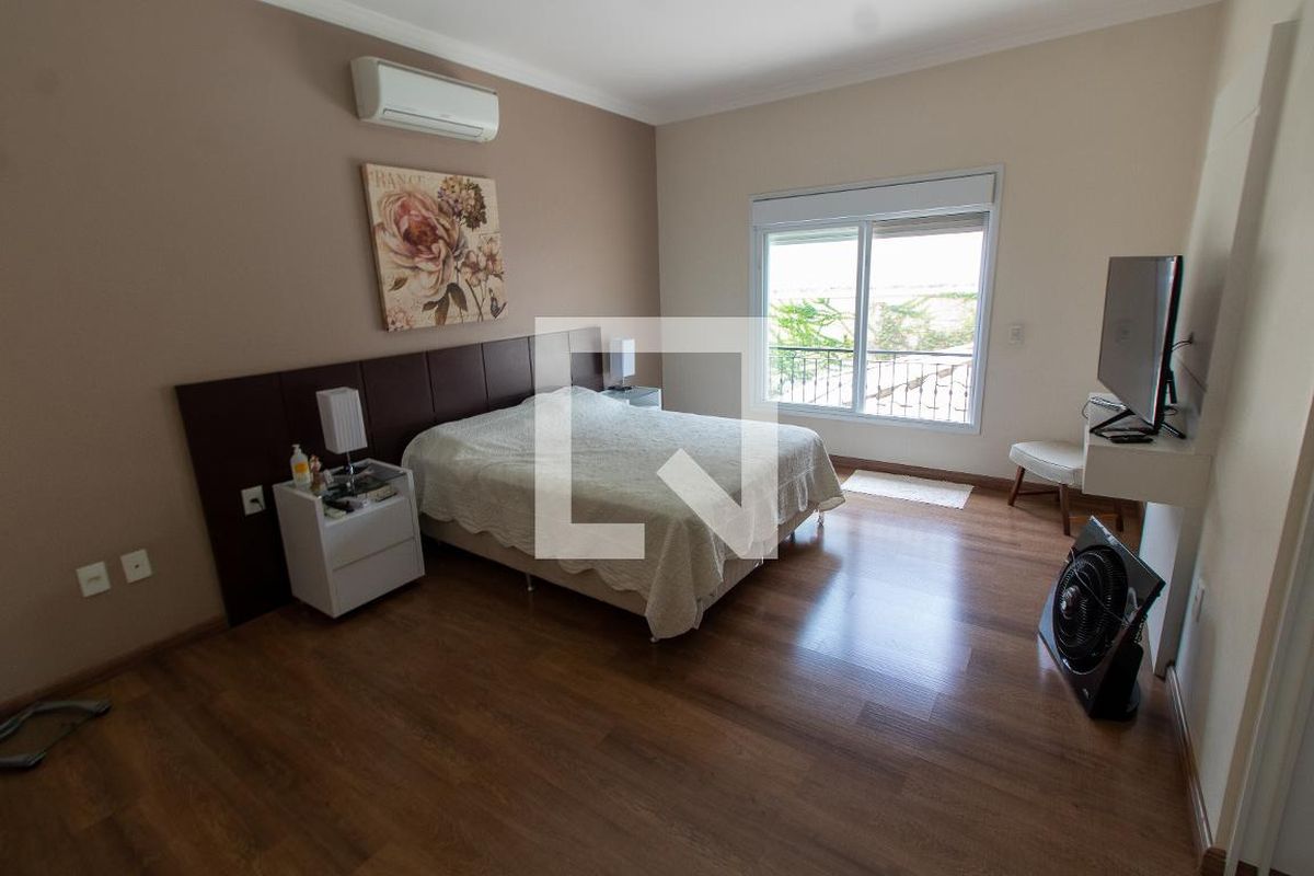 Casa à Venda - Lot. Alphaville Campinas, 3 Quartos,  414 m2 em , Campinas - sp | SoloBR
