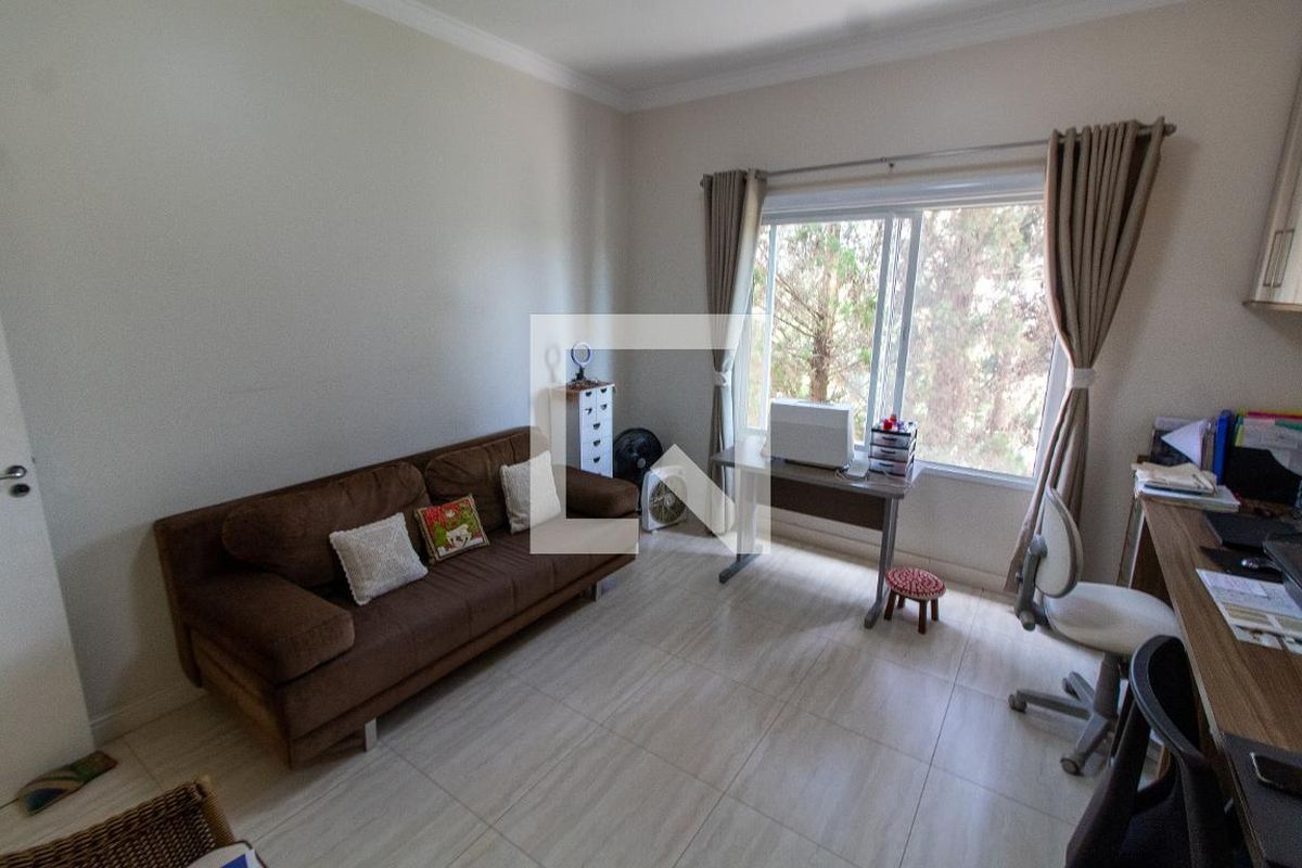 Casa à Venda - Lot. Alphaville Campinas, 3 Quartos,  414 m2 em , Campinas - sp | SoloBR
