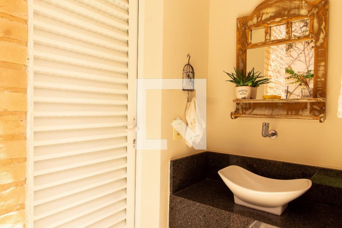 Casa à Venda - Lot. Alphaville Campinas, 3 Quartos,  414 m2 em , Campinas - sp | SoloBR