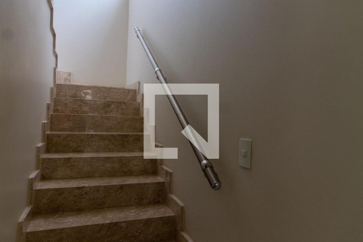 Casa à Venda - Lot. Alphaville Campinas, 3 Quartos,  414 m2 em , Campinas - sp | SoloBR